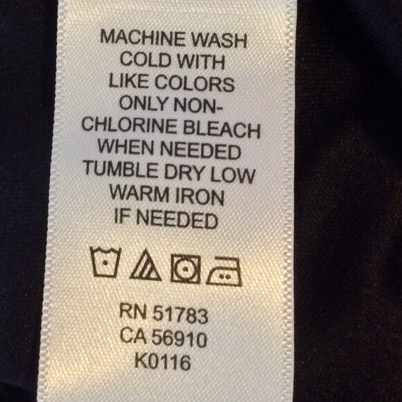 Maurice’s Geometric Asymmetrical Skirt Size Medium - Picture 9 of 10